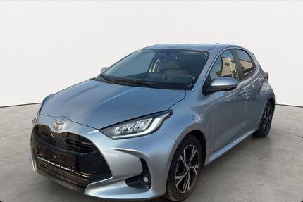 Toyota Yaris 16.900 km 22.290 &euro; Kruft 56642
