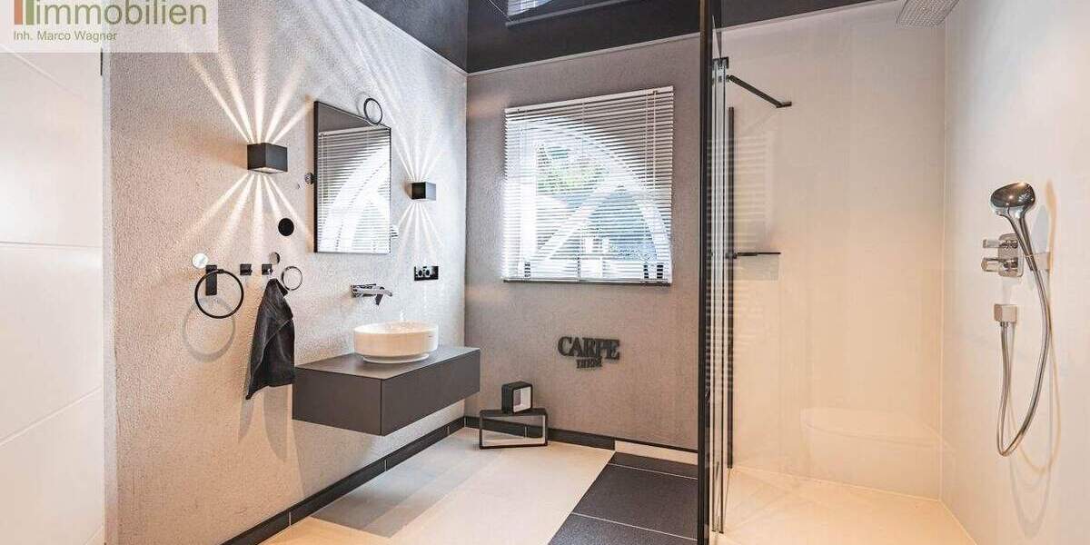 Doppelhaushälfte Roßbach - 3 Zimmer, 134 m&sup2;, 325.000&euro; | Angebot:25899057