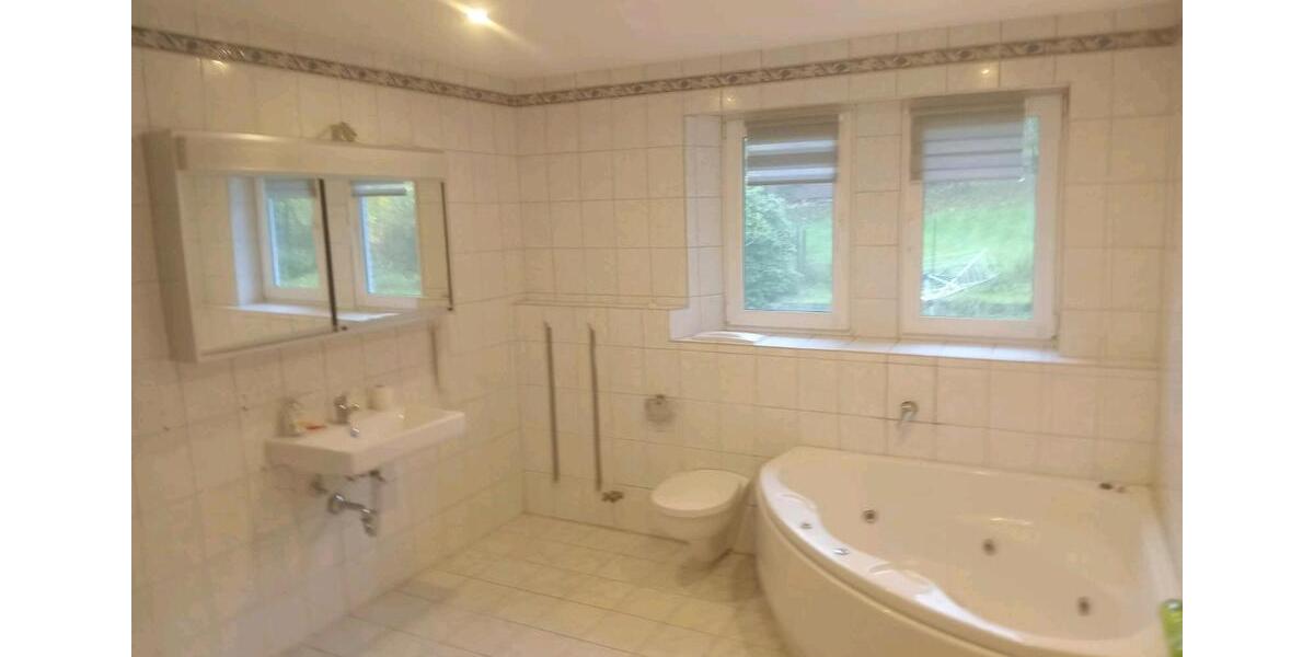 Etagenwohnung Ötzingen - 3 Zimmer, 100 m&sup2;, 800&euro; | Angebot:25614272