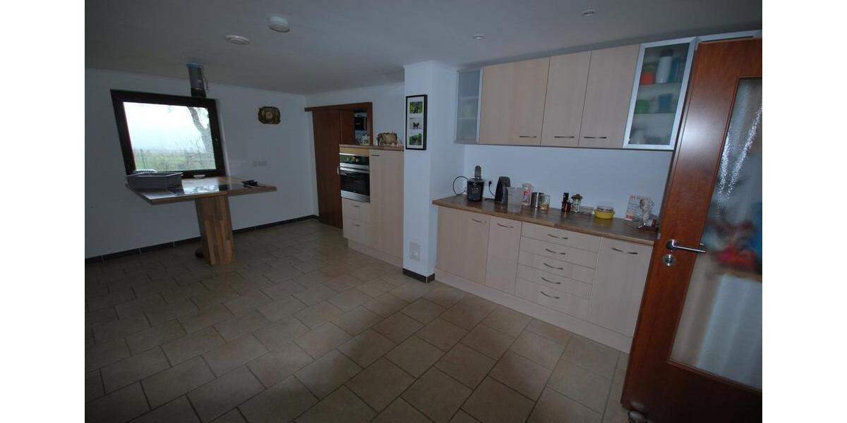 Einfamilienhaus Asbach - 2 Zimmer, 240 m&sup2;, 635.000&euro; | Angebot:26440142