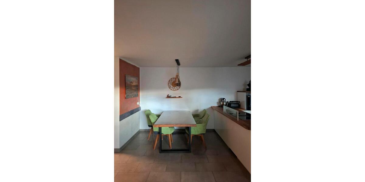 Etagenwohnung Neuwied - 3.5 Zimmer, 99 m&sup2;, 380.000&euro; | Angebot:26066128