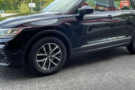 VW Tiguan 119.700 km 21.490 &euro; Unkel 53572
