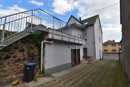 Haus Kruft - 6 Zimmer, 205 m&sup2;, 295.000&euro; | Angebot:25251099
