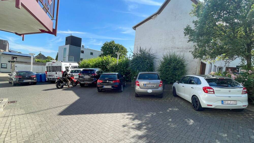 Gewerbeobjekt Rengsdorf - 6 Zimmer, 143 m&sup2;, 1.250&euro; | Angebot:25819916