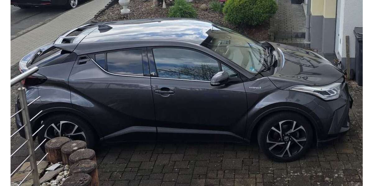 Toyota C-HR 55.600 km 22.000 &euro; Koblenz, Stadt 56072