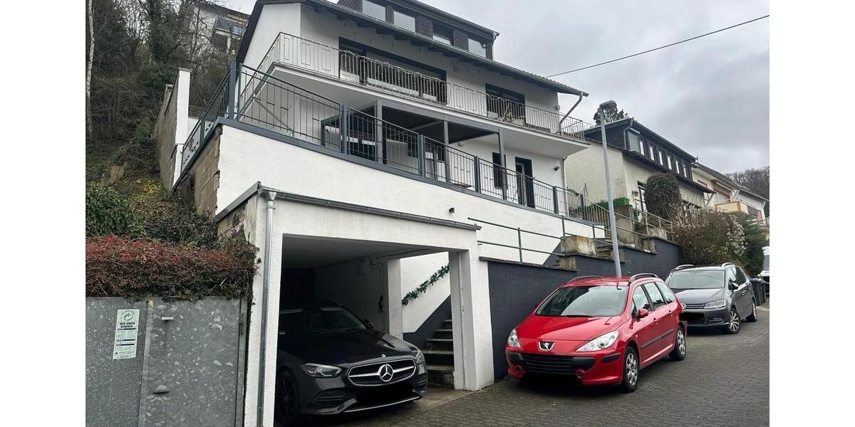 Einfamilienhaus Bad Breisig - 10 Zimmer, 215 m&sup2;, 480.000&euro; | Angebot:23877888