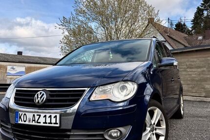 VW Touran 215.000 km 5.500 &euro; Koblenz 56077