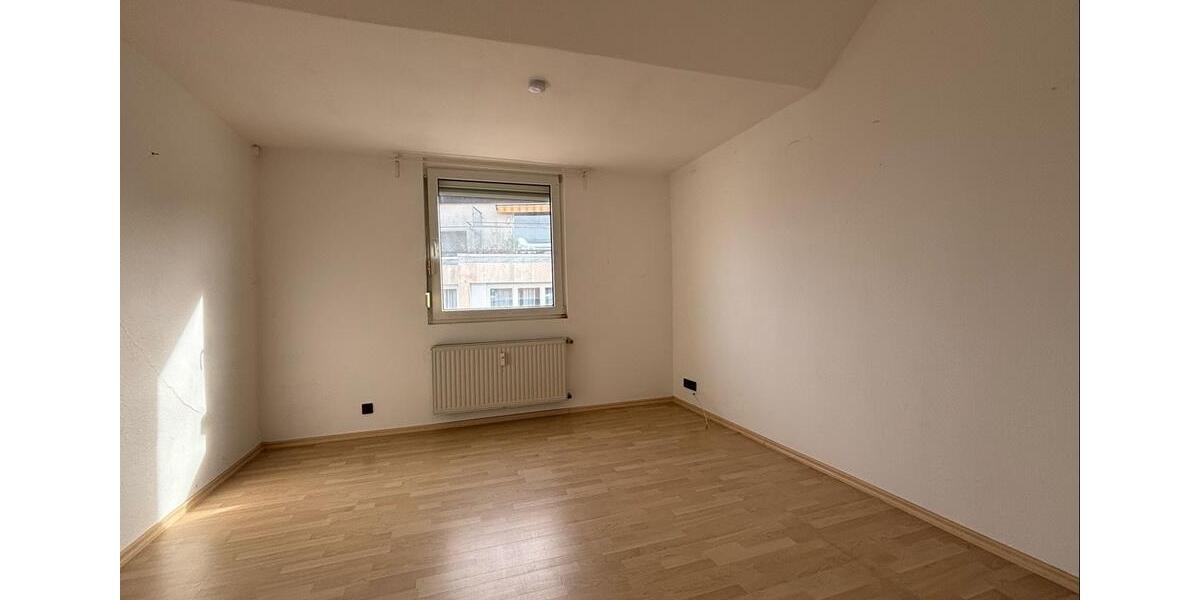 Dachgeschoßwohnung Bad Neuenahr-Ahrweiler Ahrweiler - 3 Zimmer, 126 m&sup2;, 980&euro; | Angebot:24474656