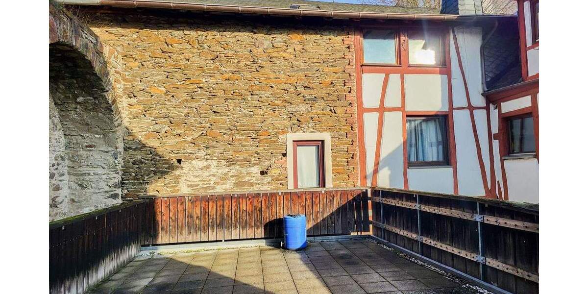 Einfamilienhaus Dausenau - 6 Zimmer, 140 m&sup2;, 79.000&euro; | Angebot:25691927