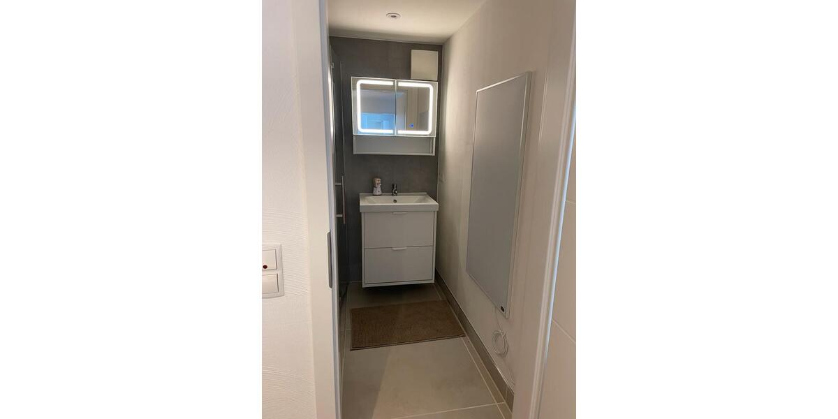 Etagenwohnung Koblenz Bubenheim - 2 Zimmer, 25 m&sup2;, 600&euro; | Angebot:26033602