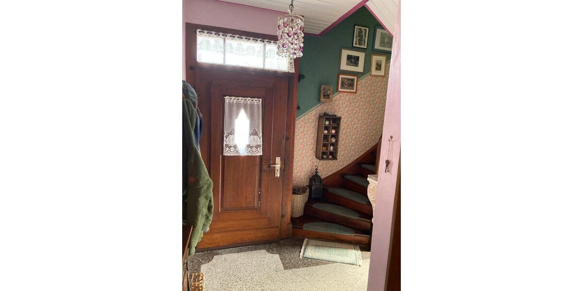 Einfamilienhaus Neuwied Block - 8 Zimmer, 170 m&sup2;, 239.000&euro; | Angebot:26552285