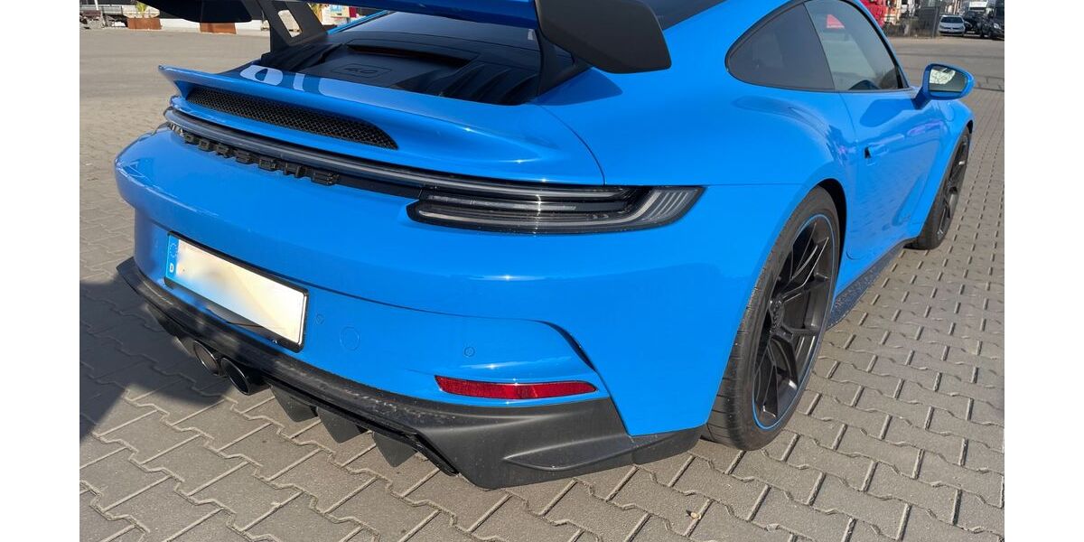 Porsche 992 2.346 km 204.992 &euro; Kruft 56642