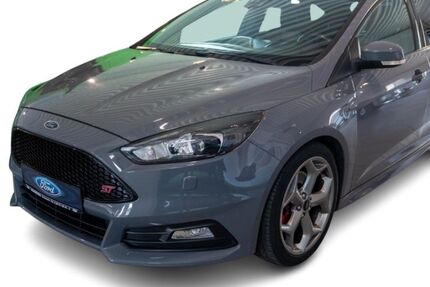 Ford Focus 107.215 km 14.480 &euro; Braubach 56338
