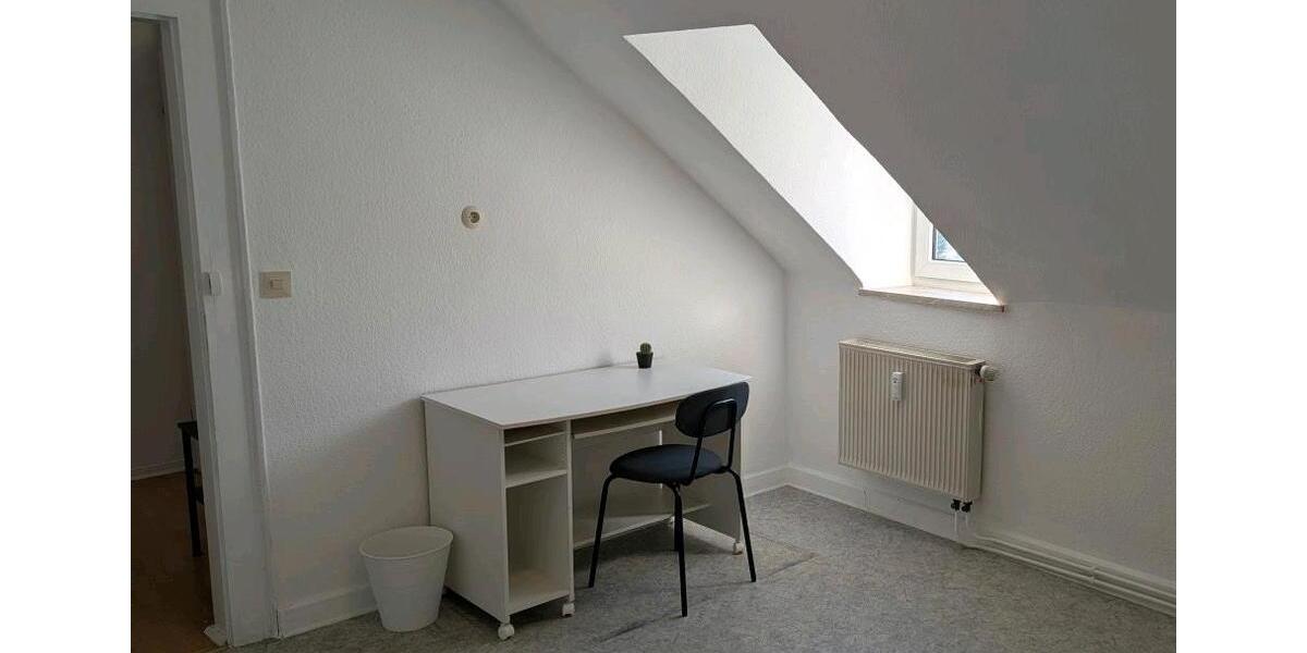 Dachgeschoßwohnung Neuwied - 3 Zimmer, 90 m&sup2;, 1.050&euro; | Angebot:25851207