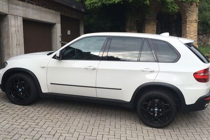 BMW X5 152.000 km 14.900 &euro; Koblenz 56073