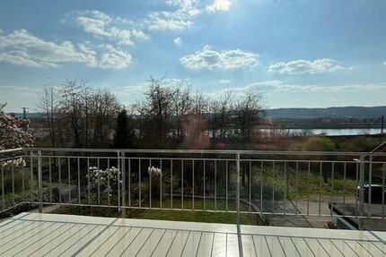 Wohnung Breitscheid - 3 Zimmer, 110 m&sup2;, 1.100&euro; | Angebot:25843318