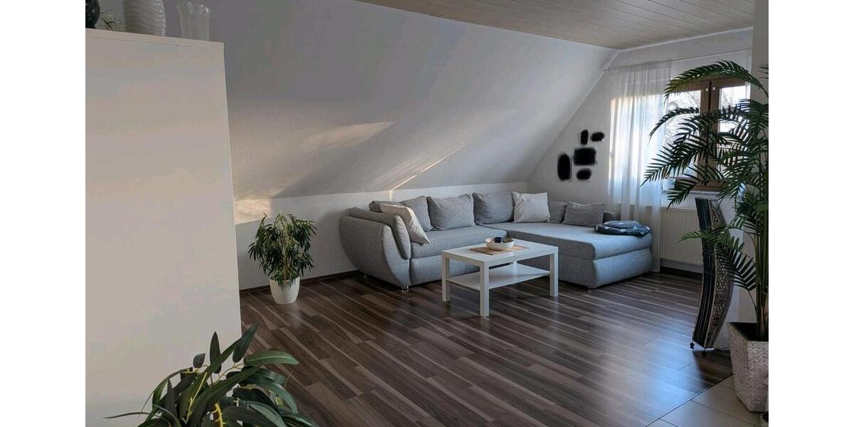 Dachgeschoßwohnung Kleinmaischeid - 2 Zimmer, 96 m&sup2;, 690&euro; | Angebot:25936672