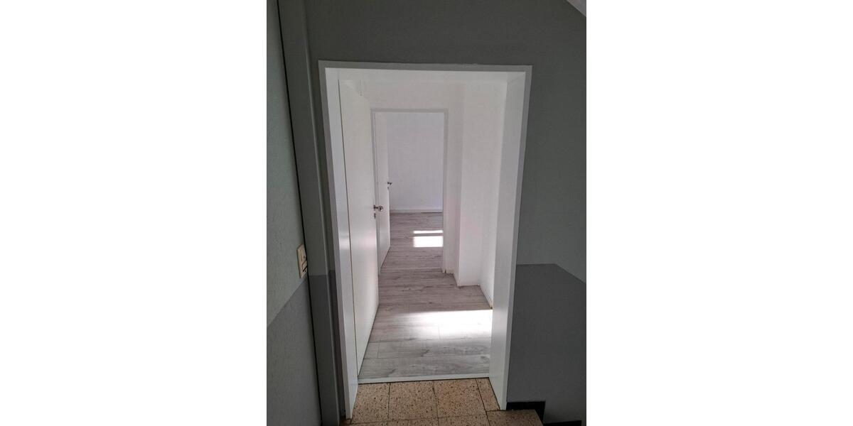 Etagenwohnung Neuwied Feldkirchen - 2 Zimmer, 48 m&sup2;, 480&euro; | Angebot:25934711