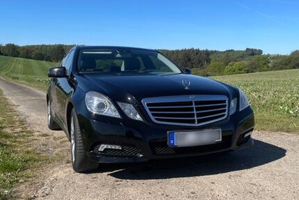 Mercedes-Benz E 200 230.000 km 7.500 &euro; Meinborn 56584