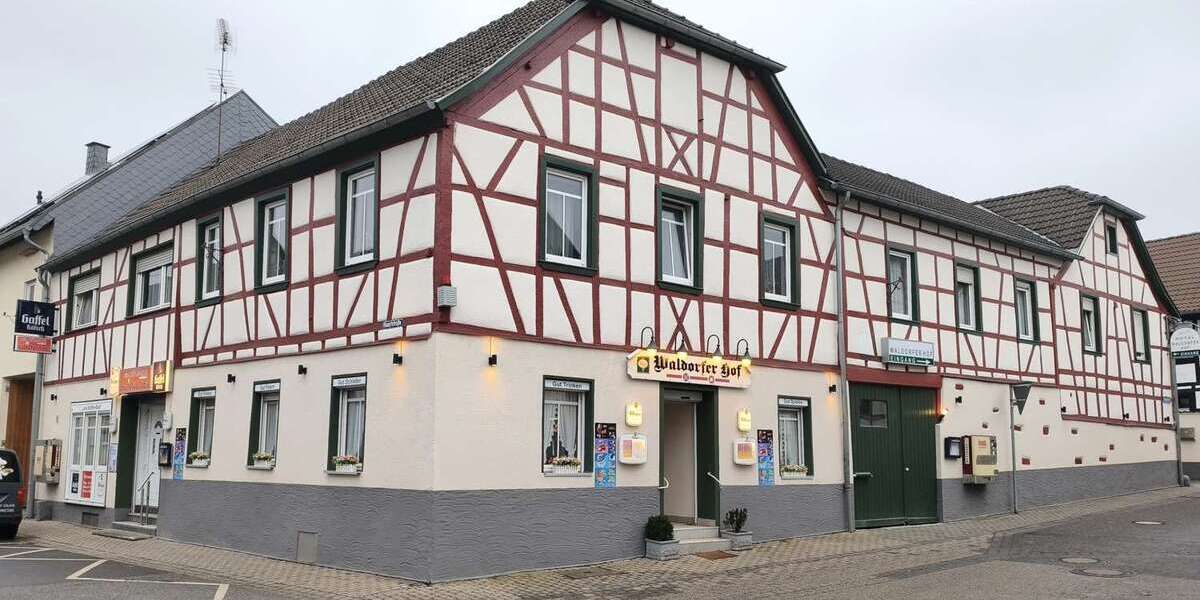 Einfamilienhaus Waldorf - 20 Zimmer, 550 m&sup2;, 395.000&euro; | Angebot:25876981