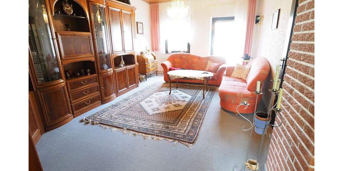 Einfamilienhaus Marienrachdorf - 7 Zimmer, 155 m&sup2;, 199.000&euro; | Angebot:25670956