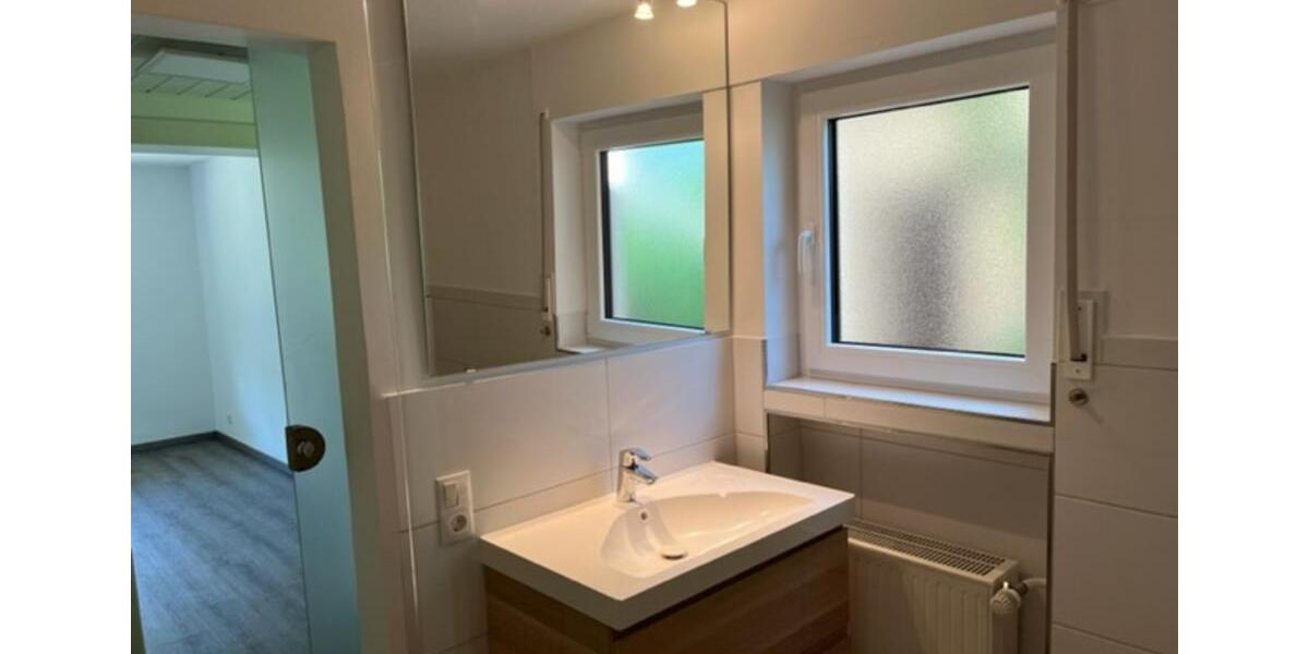 Etagenwohnung Plaidt - 1 Zimmer, 32 m&sup2;, 350&euro; | Angebot:25923783