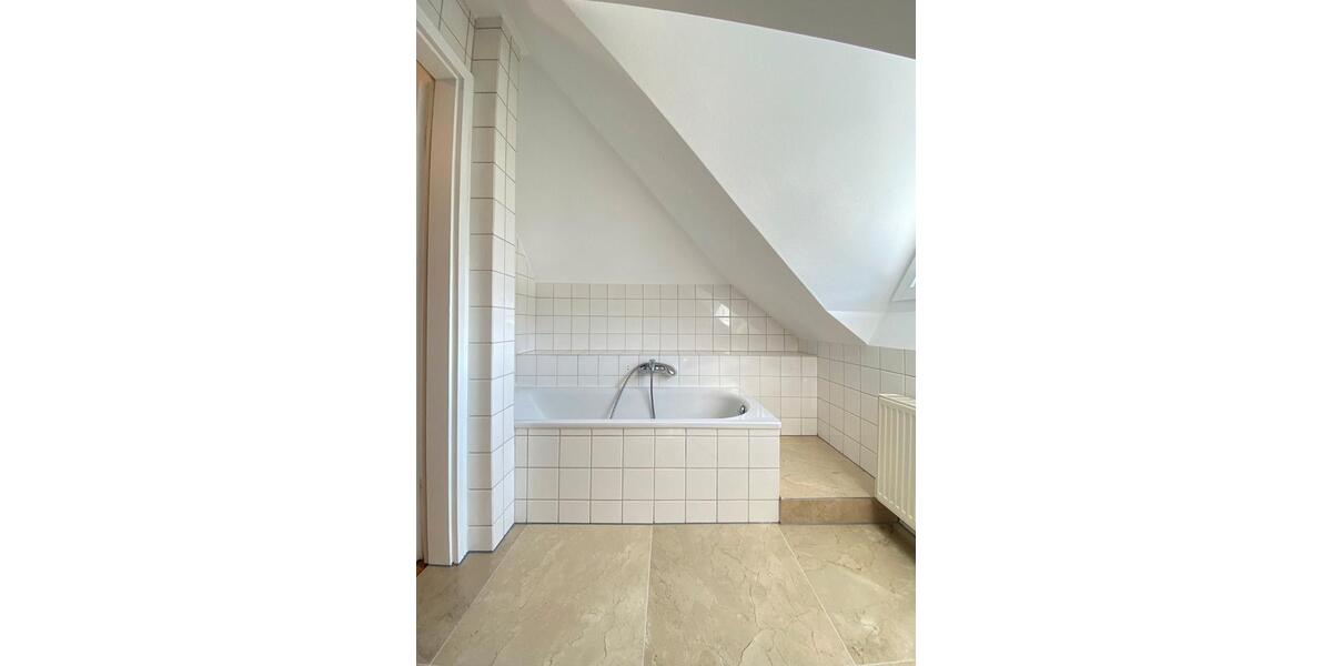 Dachgeschoßwohnung Mayen - 1 Zimmer, 45 m&sup2;, 495&euro; | Angebot:25961735