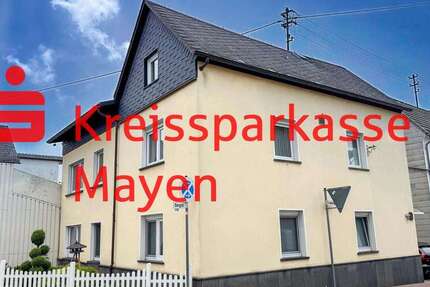 Haus Ettringen - 7 Zimmer, 197 m&sup2;, 299.000&euro; | Angebot:25197525