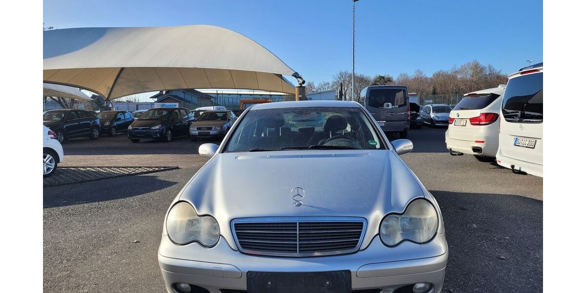 Mercedes-Benz C 180 344.421 km 890 &euro; Vettelschoss 53560