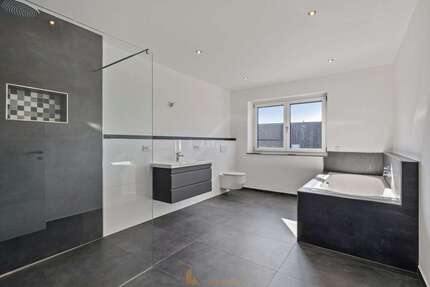 Haus Neustadt (Wied) Hombach - 4 Zimmer, 123 m&sup2;, 398.000&euro; | Angebot:25393156