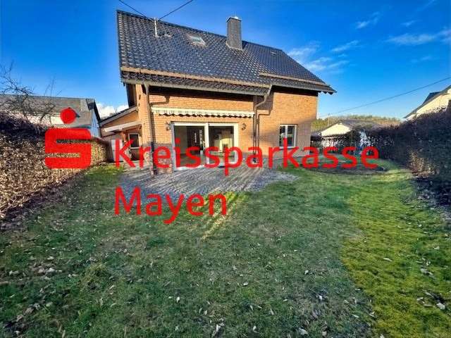 Einfamilienhaus Luxem - 10 Zimmer, 171 m&sup2;, 434.000&euro; | Angebot:25238024