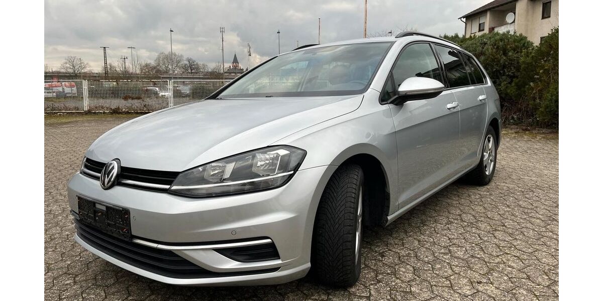 VW Golf 198.000 km 9.500 &euro; Sinzig 53489