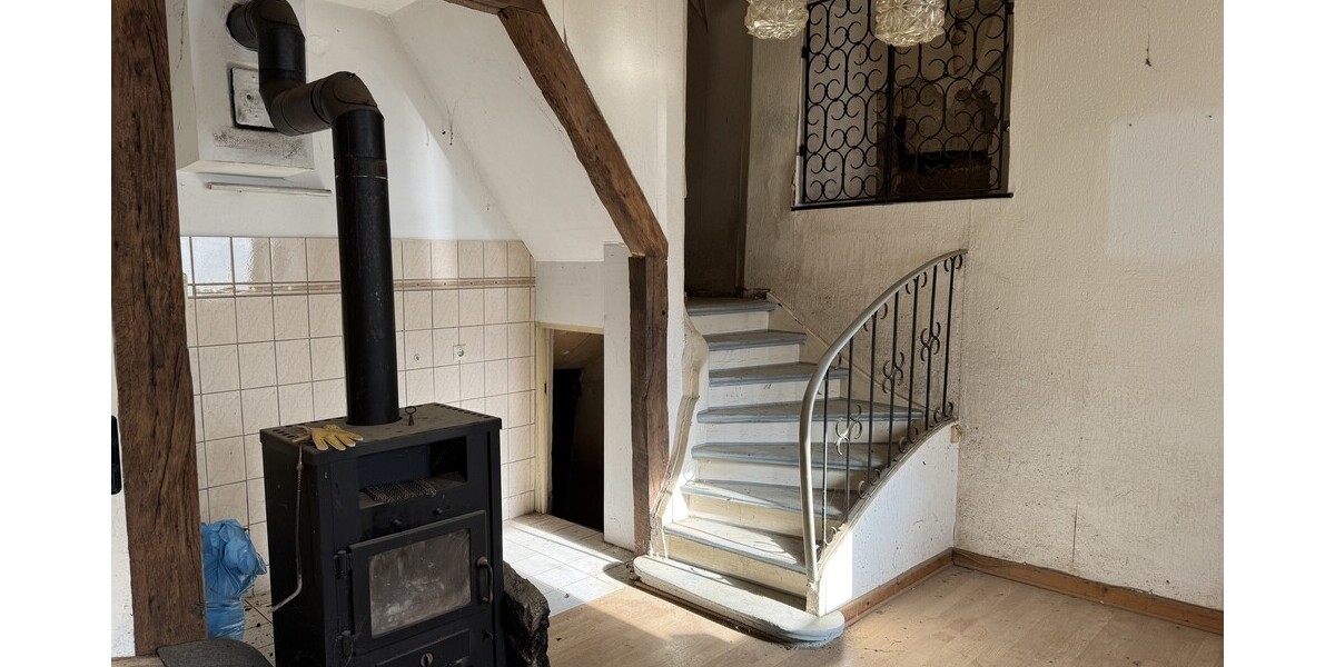 Ein Blick in die Vergangenheit - historische Immobilie aus 1570 - Bauernhaus, Landhaus Gönnersdorf | Angebot:25101935