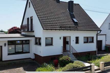 Haus Ransbach-Baumbach Baumbach - 8 Zimmer, 224 m&sup2;, 359.000&euro; | Angebot:26828688