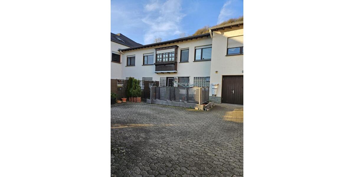 Reihenhaus Dieblich - 4 Zimmer, 163 m&sup2;, 279.000&euro; | Angebot:25048150