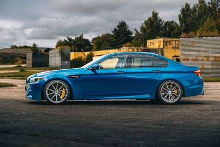 BMW M5 130.500 km 46.899 &euro; Brodenbach 56332