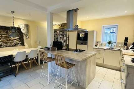 Haus Neuwied Block - 8 Zimmer, 212 m&sup2;, 599.000&euro; | Angebot:25977824