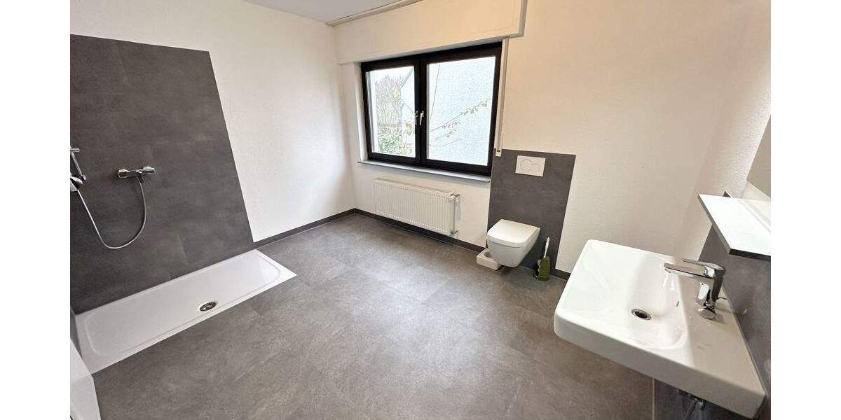 Einfamilienhaus Ransbach-Baumbach Baumbach - 7 Zimmer, 200 m&sup2;, 335.000&euro; | Angebot:25745768