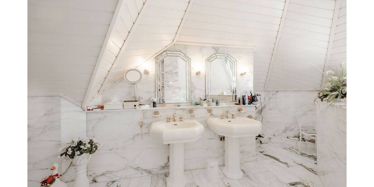 Einfamilienhaus Raubach - 8 Zimmer, 262 m&sup2;, 995.000&euro; | Angebot:25845622