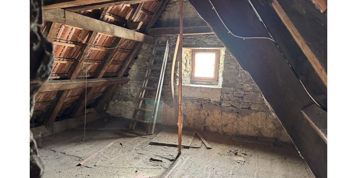 Ein Blick in die Vergangenheit - historische Immobilie aus 1570 - Bauernhaus, Landhaus Gönnersdorf | Angebot:25101935