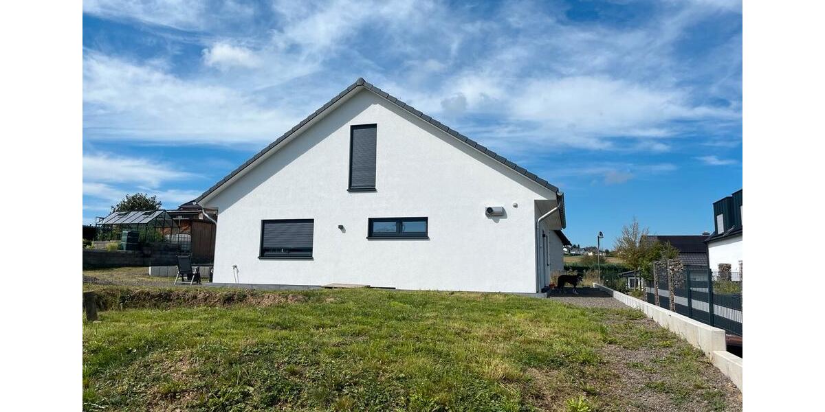 Bungalow Ettringen - 3 Zimmer, 92 m&sup2;, 375.000&euro; | Angebot:14935458