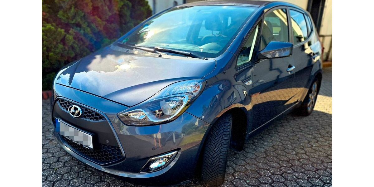 Hyundai ix20 64.974 km 11.799 &euro; Montabaur 56410