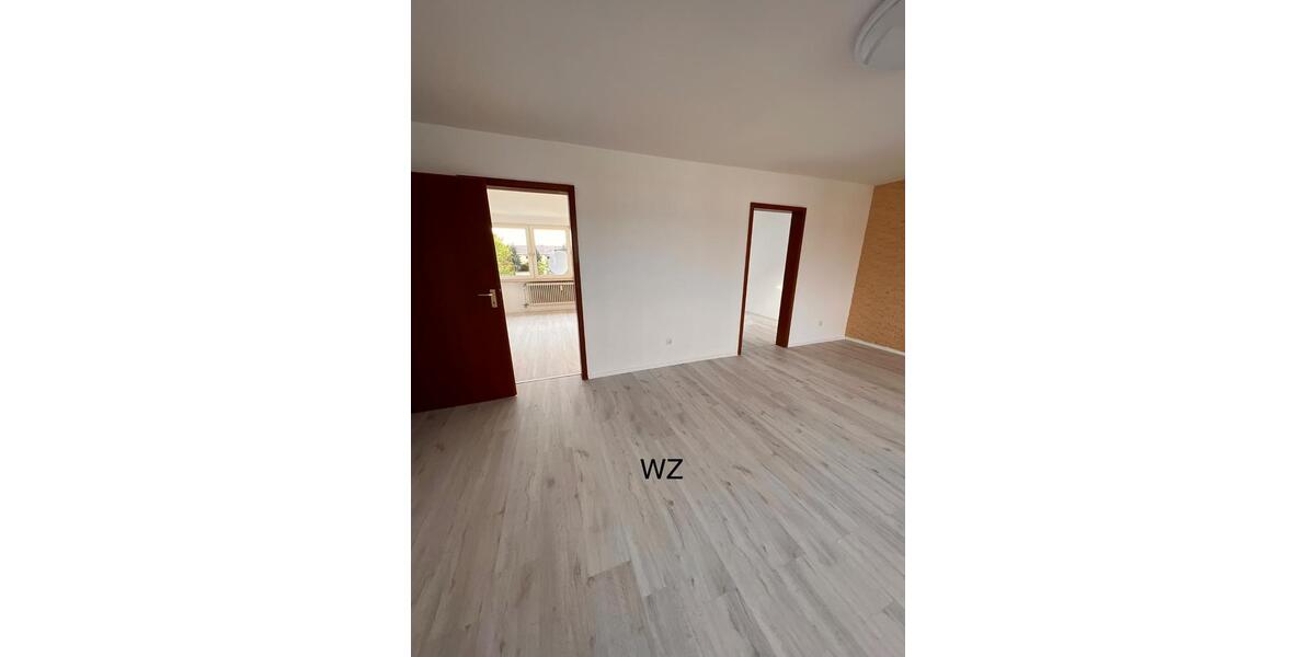 Dachgeschoßwohnung Koblenz Bubenheim - 3 Zimmer, 67 m&sup2;, 600&euro; | Angebot:25852449