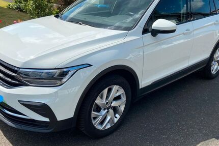 VW Tiguan 71.000 km 20.500 &euro; Sankt Sebastian 56220