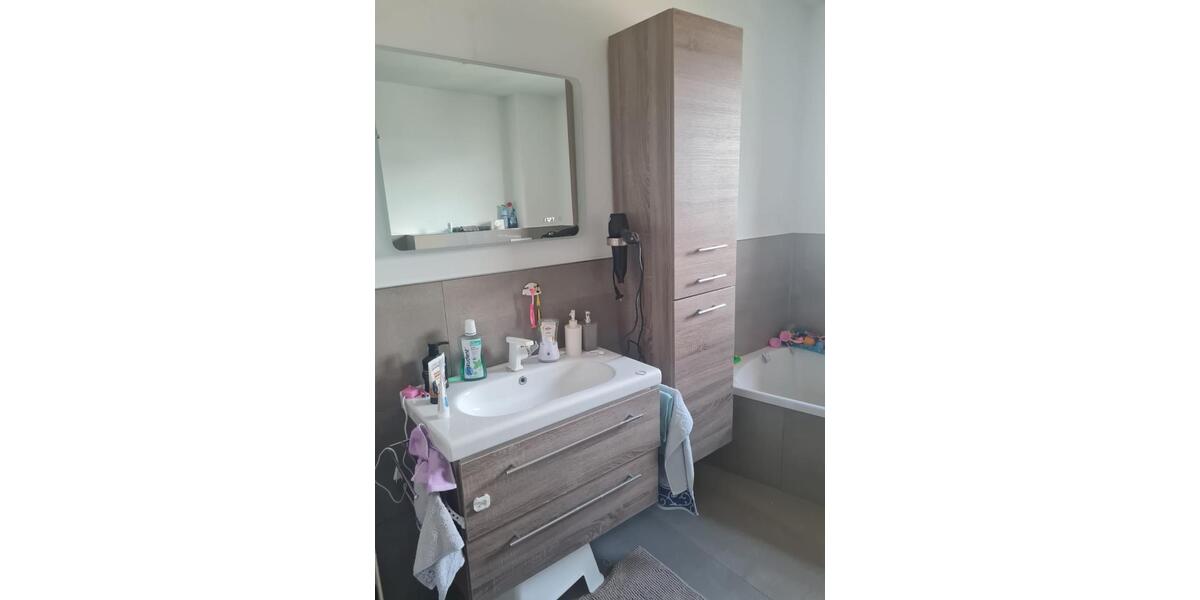 Reihenhaus Asbach - 7 Zimmer, 150 m&sup2;, 460.000&euro; | Angebot:24836110