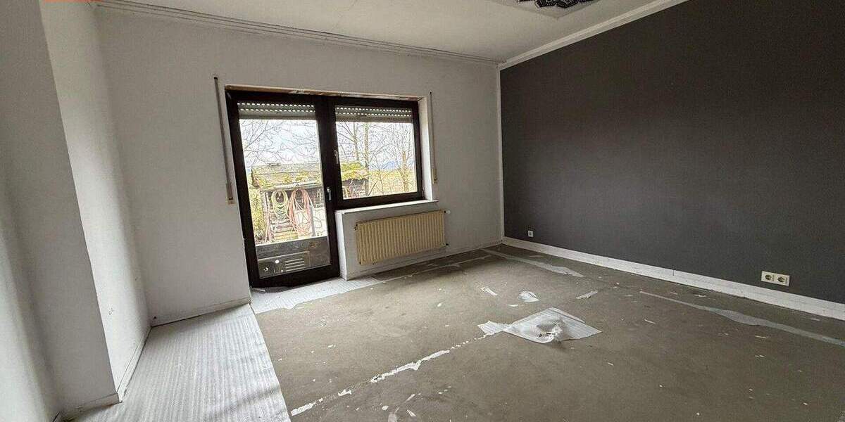 Einfamilienhaus Neustadt (Wied) Neustadt - 6 Zimmer, 167 m&sup2;, 219.000&euro; | Angebot:25668158