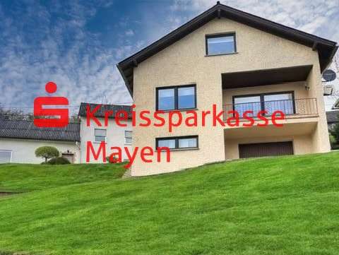 Einfamilienhaus Roes - 8 Zimmer, 140 m&sup2;, 225.000&euro; | Angebot:25977023