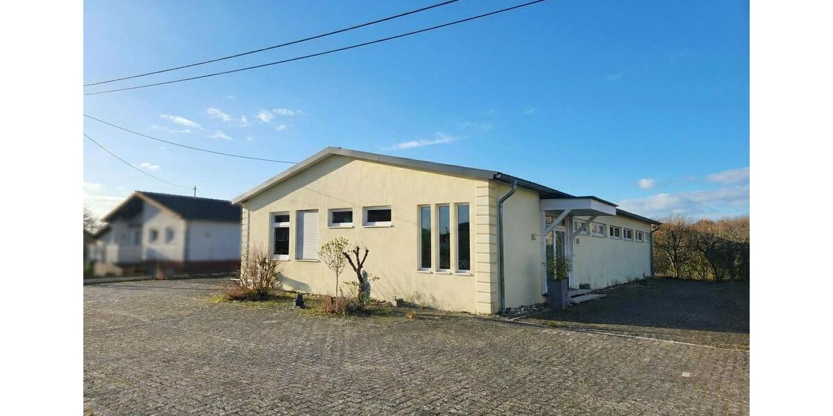 Gewerbeobjekt Straßenhaus - 3.850&euro; | Angebot:25866529