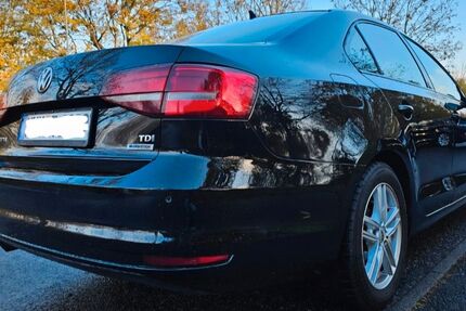 VW Jetta 186.000 km 7.400 &euro; Sankt-Sebastian 56220