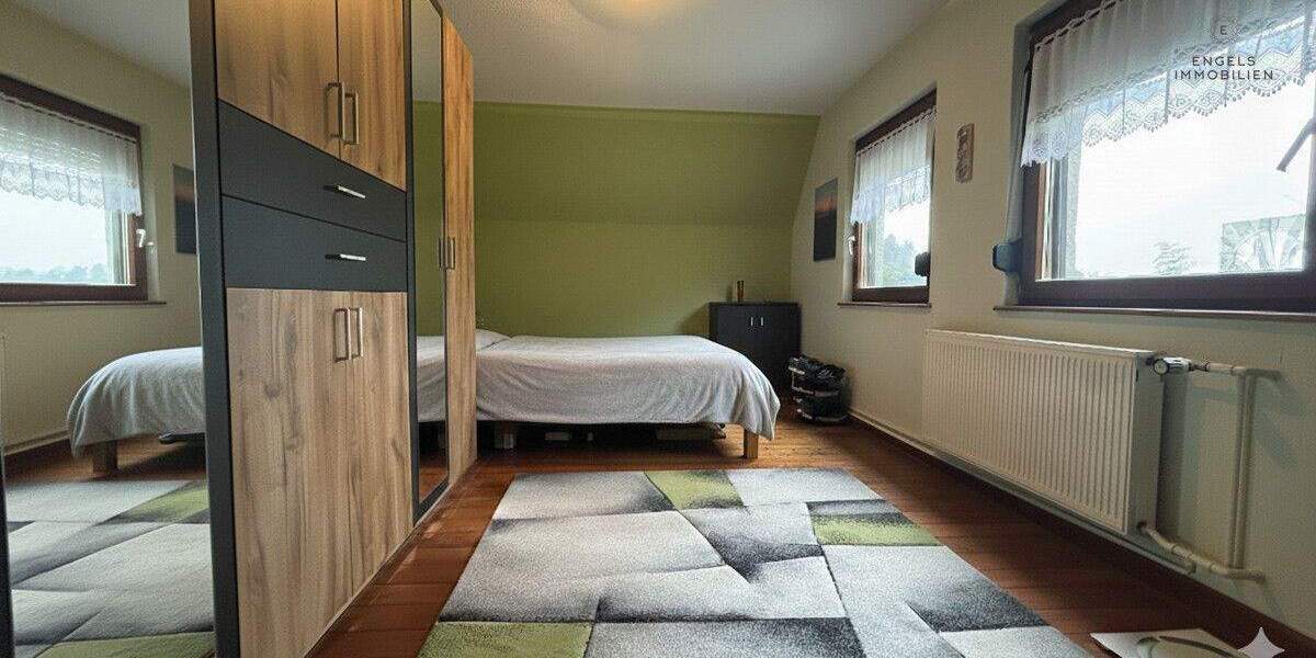 Einfamilienhaus Neuwied / Segendorf Segendorf - 6 Zimmer, 161 m&sup2;, 290.000&euro; | Angebot:25775648